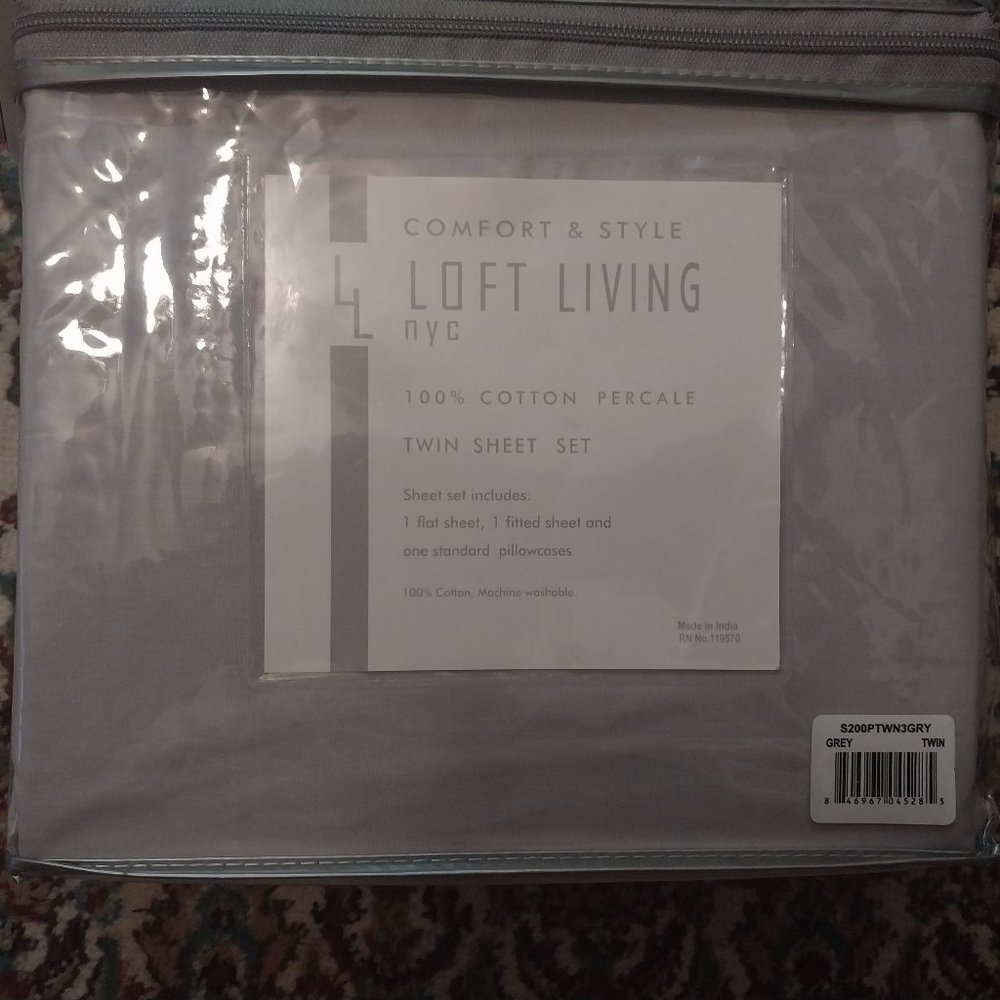 NWT Grey Twin Size Sheet Set